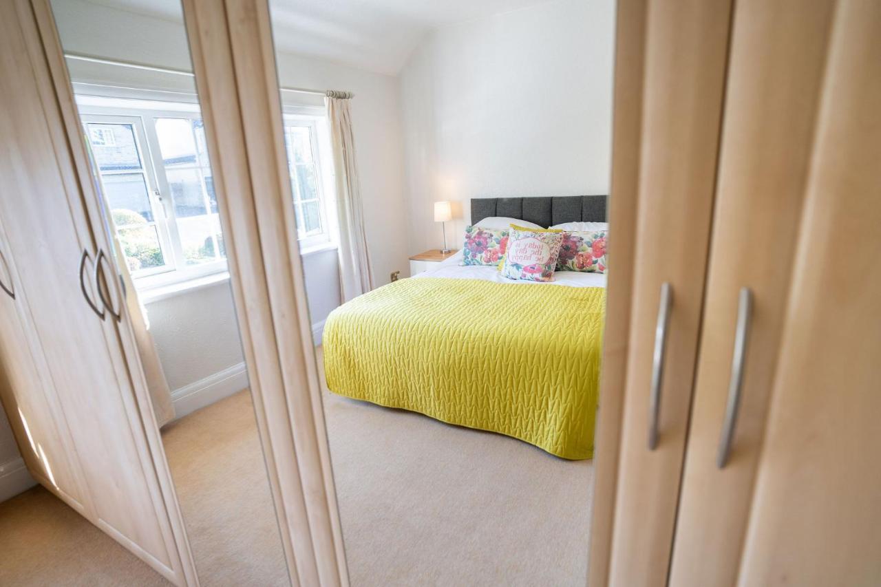 Beautiful Detached Home In Quaint Village Setting Wetherby Eksteriør bilde
